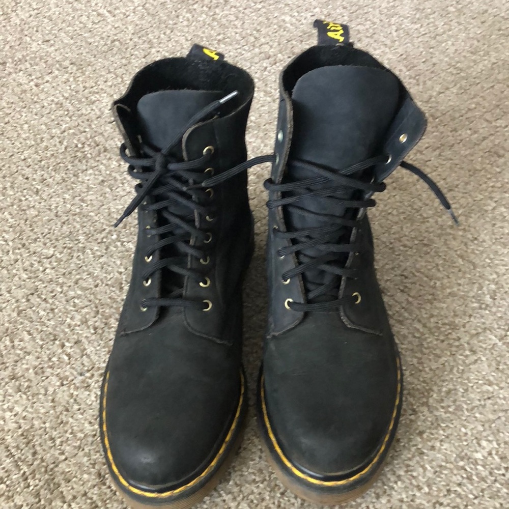 Dr. Martin Boots size 7.5